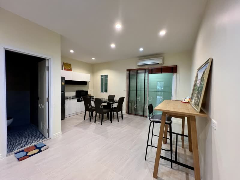 Villette City Pattanakarn 38, Bangkok, Phatthanakan Road, Prawet, Prawet, Bangkok, 3 Bedrooms, 190 sqm, Townhouse For Rent, by Thananthorn Wongvarnkaseam, 500175889 - DDproperty.com