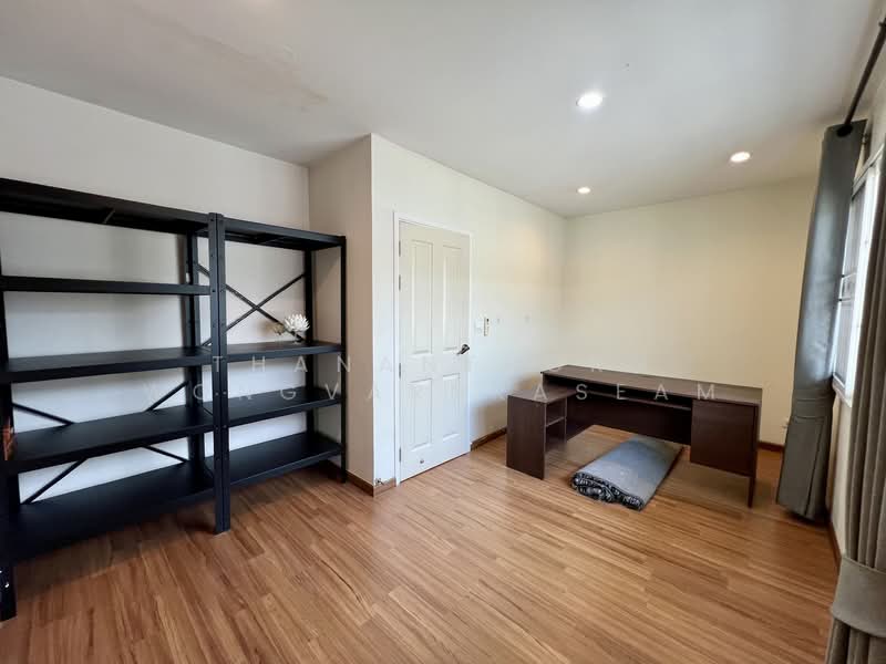 Villette City Pattanakarn 38, Bangkok, Phatthanakan Road, Prawet, Prawet, Bangkok, 3 Bedrooms, 190 sqm, Townhouse For Rent, by Thananthorn Wongvarnkaseam, 500175889 - DDproperty.com