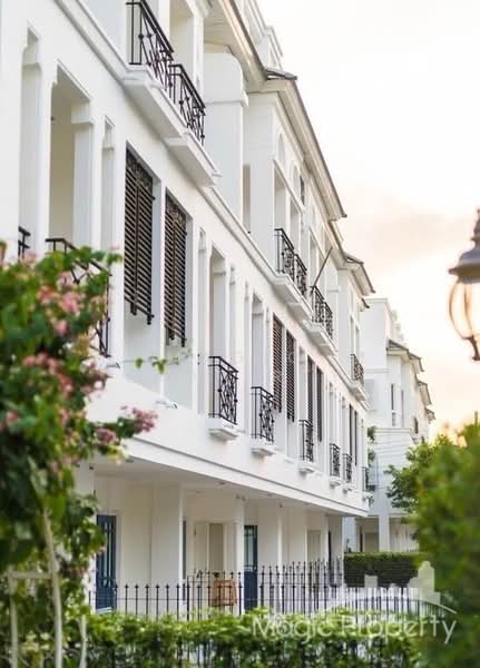 Leon Sukhumvit 62, Bangkok, Soi Sampopnaruemit, Bang Chak, Phra Khanong, Bangkok, 3 Bedrooms, 200 sqm, Townhouse For Rent, by Magic Property, 500175892 - DDproperty.com