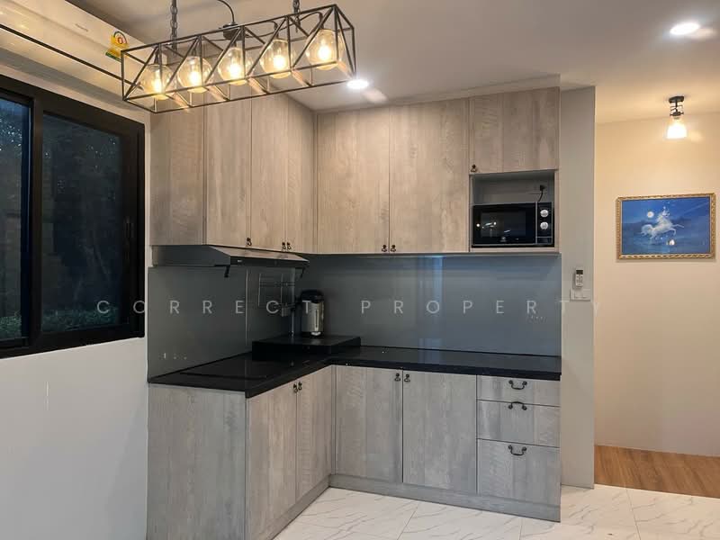 Pleno Rama 9 Krungthep Kreetha, Bangkok, Soi Kanchanaphisek 25 Yeak 1, Saphan Sung, Saphan Sung, Bangkok, 5 Bedrooms, 310 sqm, Townhouse For Rent, by Correct Property, 500175898 - DDproperty.com