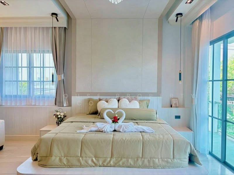 Luxury mansion for sale in Soi Siam Country Club, Pattaya., Chon Buri (Pattaya), Nong Pru, Bang Lamung (Pattaya), Chon Buri (Pattaya), 5 Bedrooms, 1,600 sqm, Single Detached House For Sale, by A House Property Co.,Ltd., 500175905 - DDproperty.com