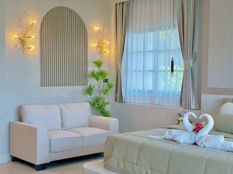 Luxury mansion for sale in Soi Siam Country Club, Pattaya., Chon Buri (Pattaya), Nong Pru, Bang Lamung (Pattaya), Chon Buri (Pattaya), 5 Bedrooms, 1,600 sqm, Single Detached House For Sale, by A House Property Co.,Ltd., 500175905 - DDproperty.com