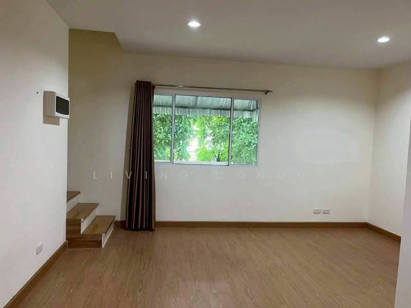 Villette City Pattanakarn 38, Bangkok, Phatthanakan Road, Prawet, Prawet, Bangkok, 3 Bedrooms, 250 sqm, Townhouse For Rent, by Living Condo, 500175914 - DDproperty.com