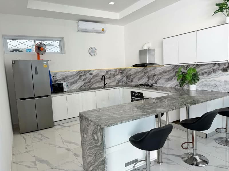 พระตำหนัก, ชลบุรี, พระตำหนัก, หนองปรือ, บางละมุง, ชลบุรี, 285 ตร.ม., วิลล่า ขาย, โดย Sujiphat Sreewongpan, 500175917 - DDproperty.com