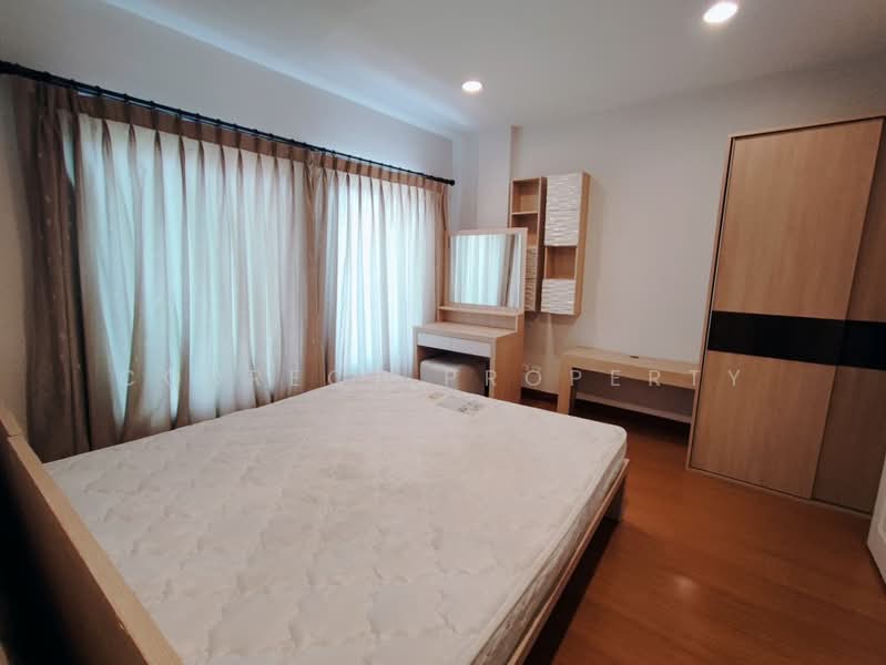 Baan Klang Muang The Paris Rama 9-Ramkamhaeng, Bangkok, Krungthep Kreetha Road, Hua Mak, Bang Kapi, Bangkok, 3 Bedrooms, 18 sqm, Townhouse For Rent, by Correct Property, 500175926 - DDproperty.com