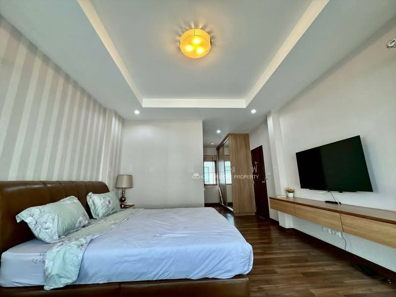 ให้เช่าบ้านเดี่ยวหลังหใหญ่ ม.เดอะคอมพลีท ใกล้ เจ ปาร์ค ศรีราชา, ชลบุรี, สุรศักดิ์, ศรีราชา, ชลบุรี, 180 ตร.ม., บ้านเดี่ยว ให้เช่า, โดย ดุสิต แสงฟ้า, 500175927 - DDproperty.com