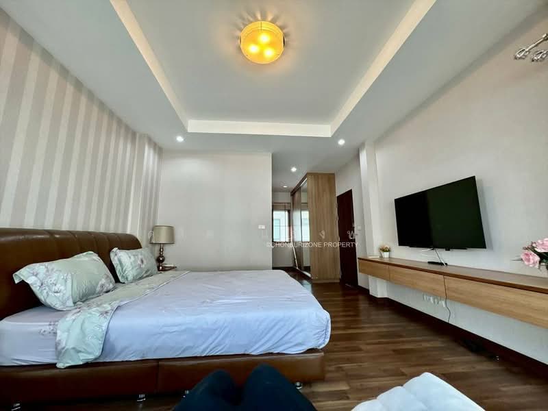 ให้เช่าบ้านเดี่ยวหลังหใหญ่ ม.เดอะคอมพลีท ใกล้ เจ ปาร์ค ศรีราชา, ชลบุรี, สุรศักดิ์, ศรีราชา, ชลบุรี, 180 ตร.ม., บ้านเดี่ยว ให้เช่า, โดย ดุสิต แสงฟ้า, 500175927 - DDproperty.com