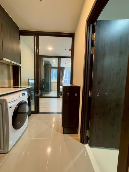 XT Huaikhwang, Bangkok, 244 Ratchadaphisek Road, Huai Khwang, Huai Khwang, Bangkok, 1 Bedroom, 30 sqm, Condo For Rent, by Aom Hatairat, 500175950 - DDproperty.com