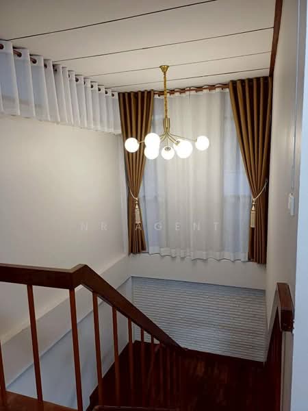 2-story House Sukhumvit 101/1, Wachirathamsathit 57, Bangkok, Bang Chak, Phra Khanong, Bangkok, 4 Bedrooms, 200 sqm, Single Detached House For Rent, by NR AGENT, 500175962 - DDproperty.com