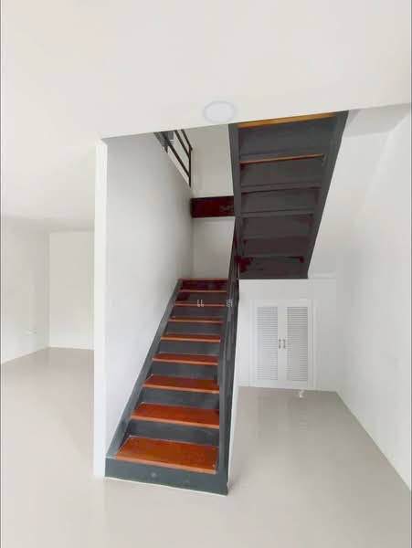 ให้เช่าโรงงาน โกดัง คลังค้า 600 ตรม.ใกล้ท่าเรือแหลมฉบัง ศรีราชา, ชลบุรี, ทุ่งสุขลา, ศรีราชา, ชลบุรี, 600 ตร.ม., โกดัง-โรงงาน ให้เช่า, โดย ดุสิต แสงฟ้า, 500175967 - DDproperty.com