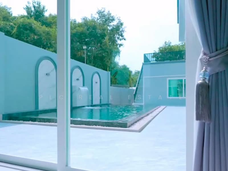 Luxury Pool Villa 4 Bedroom for Sale in Si Racha, Chon Buri (Pattaya), Bang Lamung, Bang Lamung (Pattaya), Chon Buri (Pattaya), 4 Bedrooms, 620 sqm, Villa For Sale, by PLC Real Estate, 500175977 - DDproperty.com