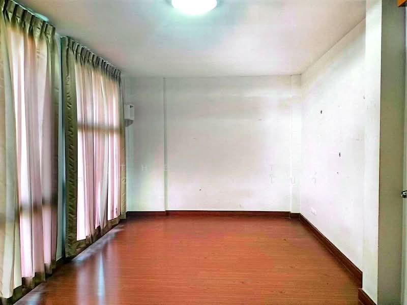 ทาวน์เฮ้าส์ลำลูกกา ปทุมธานี, Pathum Thani, Lat Sawai, Lam Luk Ka, Pathum Thani, 3 Bedrooms, 100 sqm, Townhouse For Sale, by The Best Property โบว์, 500175978 - DDproperty.com