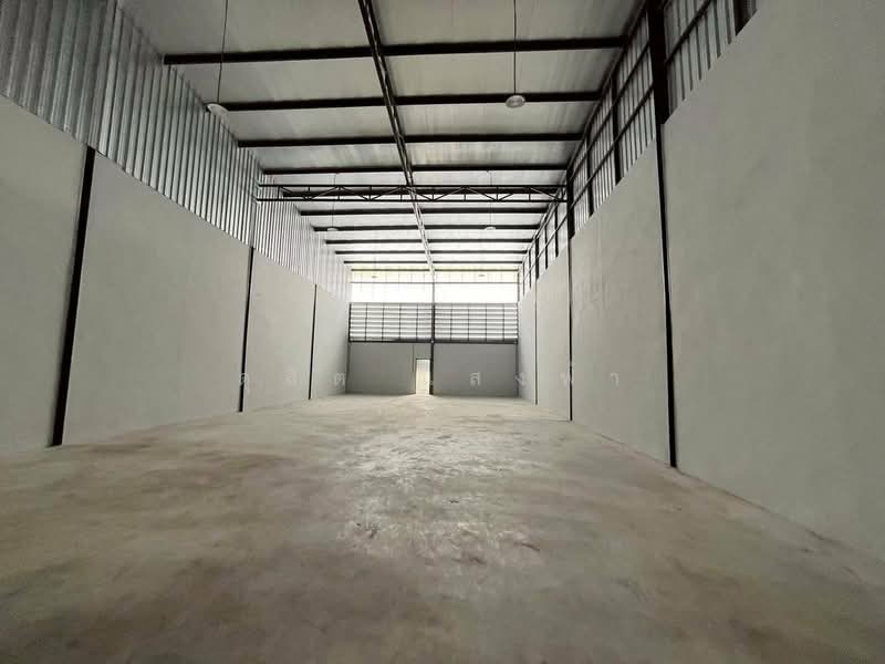 ให้เช่าโกดัง/คลังสินค้า 500 ตรม. ใกล้อมตะนคร ชลบุรี เฟส1-2-3-4, ชลบุรี, คลองตำหรุ, เมืองชลบุรี, ชลบุรี, 500 ตร.ม., โกดัง-โรงงาน ให้เช่า, โดย ดุสิต แสงฟ้า, 500175984 - DDproperty.com