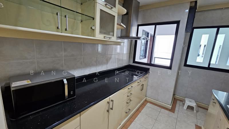 Sathorn Gardens, Bangkok, 39 South Sathorn Road, Thung Maha Mek, Sathon, Bangkok, 3 Bedrooms, 201 sqm, Condo For Rent, by BANGKOK PROPERTY AGENTS, 500175995 - DDproperty.com