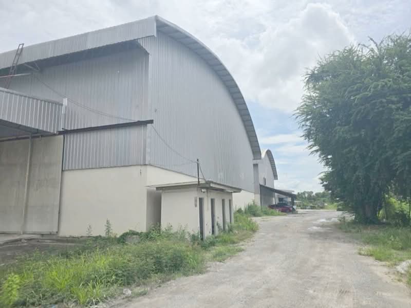 ให้เช่าโกดัง/คลังสินค้า 1400 ตรม.ผังเหลือง อมตะพานอง ชลบุรี, ชลบุรี, บ้านเก่า, พานทอง, ชลบุรี, 1,600 ตร.ม., โกดัง-โรงงาน ให้เช่า, โดย ดุสิต แสงฟ้า, 500176006 - DDproperty.com