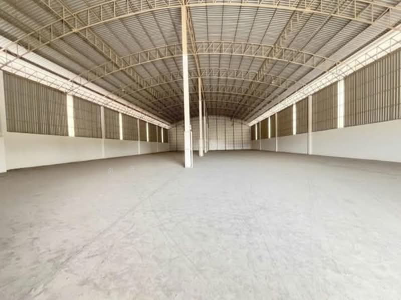 ให้เช่าโกดัง/คลังสินค้า 1400 ตรม.ผังเหลือง อมตะพานอง ชลบุรี, ชลบุรี, บ้านเก่า, พานทอง, ชลบุรี, 1,600 ตร.ม., โกดัง-โรงงาน ให้เช่า, โดย ดุสิต แสงฟ้า, 500176006 - DDproperty.com