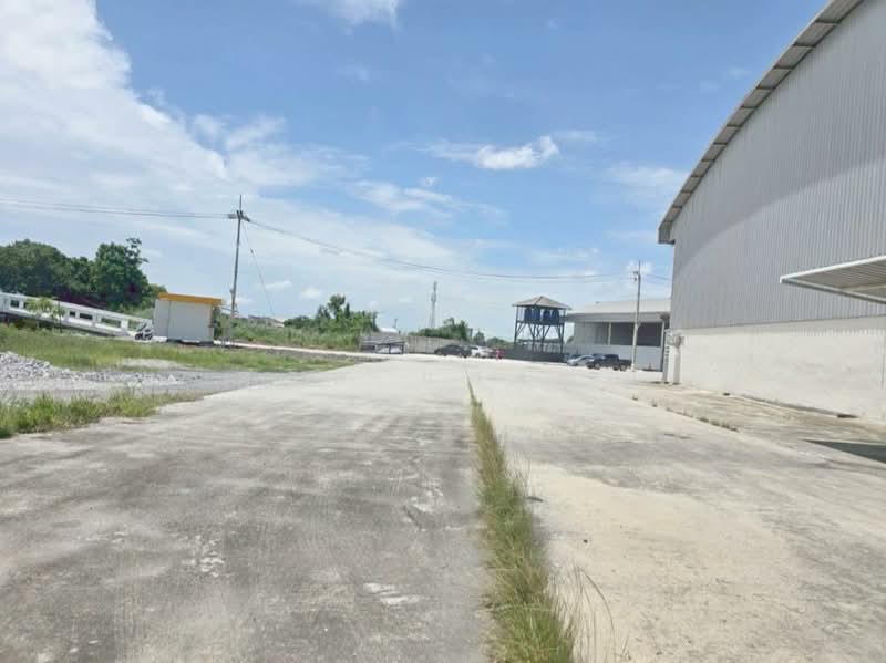 ให้เช่าโกดัง/คลังสินค้า 1400 ตรม.ผังเหลือง อมตะพานอง ชลบุรี, Chon Buri (Pattaya), Ban Khao, Phan Thong, Chon Buri (Pattaya), , 1,600 sqm, Warehouse/Factory For Rent, by Dusit Saengfa, 500176006 - DDproperty.com