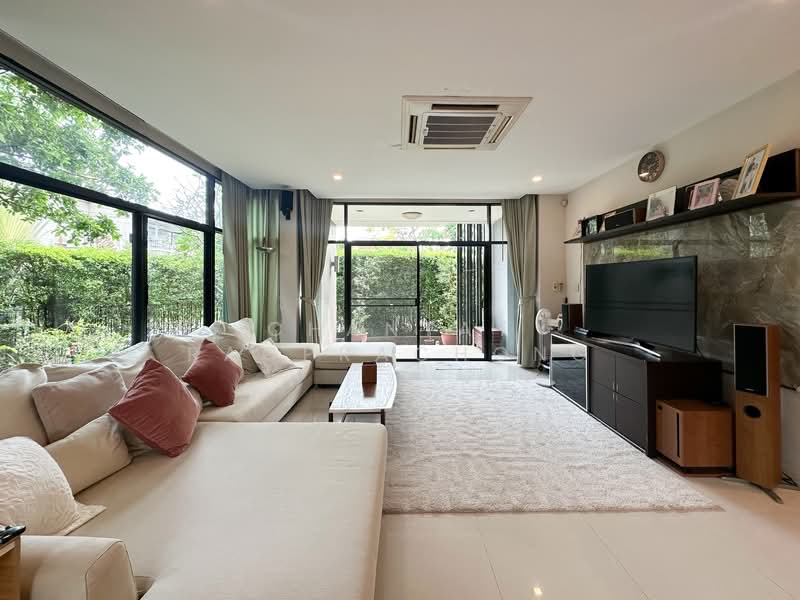 Urban Sathorn, Bangkok, Ratchaphruek Road, Bang Chak, Phasi Charoen, Bangkok, 3 Bedrooms, 243 sqm, Townhouse For Sale, by Chantat Raoprachong, 500176012 - DDproperty.com