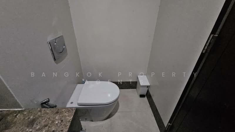 The Park Chidlom, Bangkok, 1 Petchaburi Road, Pathum Wan, Pathum Wan, Bangkok, 3 Bedrooms, 315 sqm, Condo For Rent, by BANGKOK PROPERTY AGENTS, 500176046 - DDproperty.com