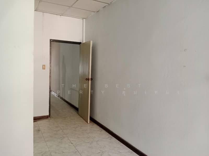 ทาวน์เฮ้าส์นครสวรรค์ตก นครสวรรค์, Nakhon Sawan, Nakhonsawan Tok, Muang Nakhon Sawan, Nakhon Sawan, 3 Bedrooms, 120 sqm, Townhouse For Sale, by The Best Property ตุ้มเหม่ง, 500176067 - DDproperty.com