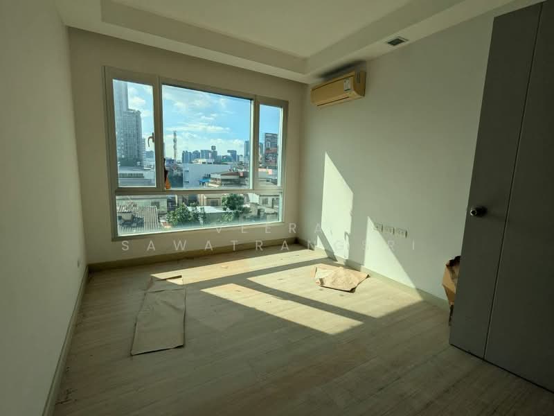 Thru Thonglor, กรุงเทพ, ถนนเพชรบุรีตัดใหม่ แขวงบางกะปิ เขตห้วยขวาง กรุงเทพมหานคร, บางกะปิ, ห้วยขวาง, กรุงเทพ, 36 ตร.ม., คอนโด ขาย, โดย Veera Sawatrangsri, 500176068 - DDproperty.com