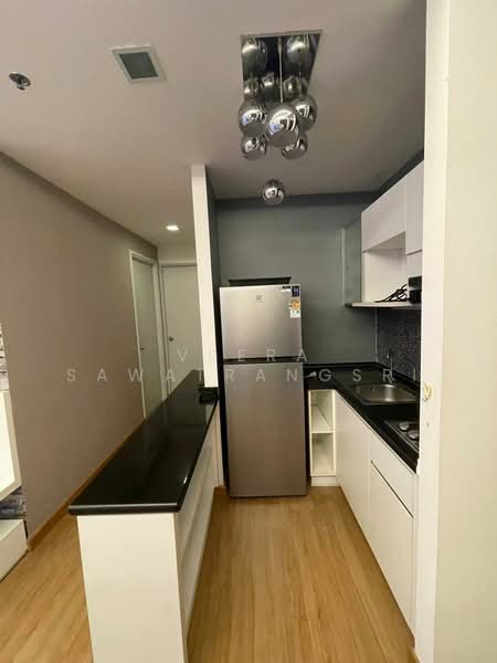 Thru Thonglor, Bangkok, Petchaburi Road, Bang Kapi, Huai Khwang, Bangkok, 2 Bedrooms, 57 sqm, Condo For Sale, by Veera Sawatrangsri, 500176071 - DDproperty.com