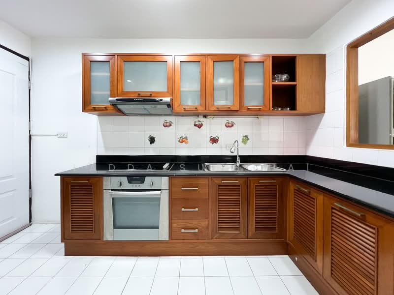 Rama Harbour View, Chon Buri (Pattaya), 25 Soi Mu Ban Home Town Phase 2 Soi 4, Surasak, Si Racha, Chon Buri (Pattaya), 2 Bedrooms, 140 sqm, Condo For Sale, by Ladda Suebthai, 500176095 - DDproperty.com