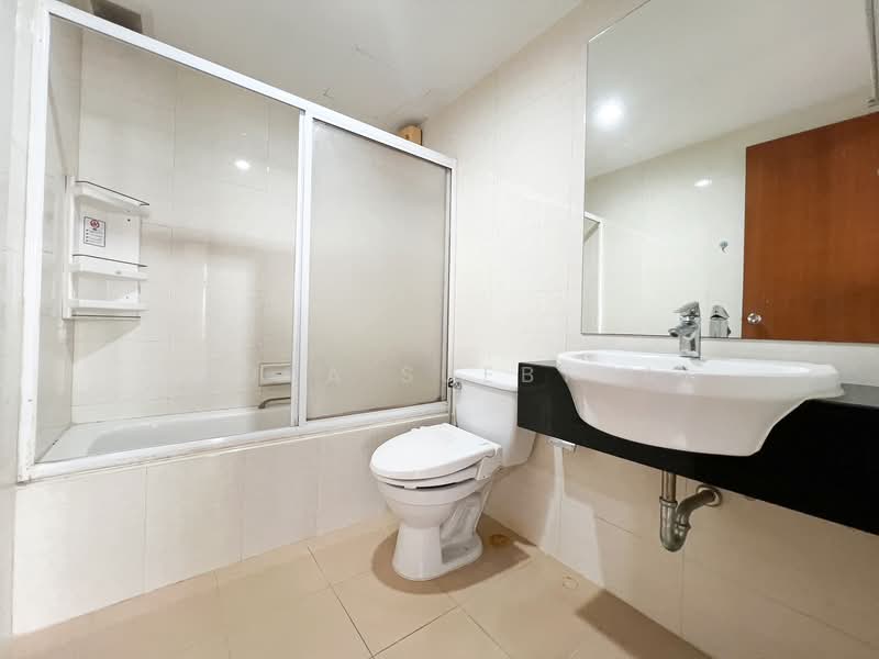 Rama Harbour View : รามาฮาร์เบอร์วิวคอนโดมิเนียม, ชลบุรี, 25 ซอย หมู่บ้านโฮมทาวน์ เฟส 2 ซอย 4, สุรศักดิ์, ศรีราชา, ชลบุรี, 140 ตร.ม., คอนโด ขาย, โดย Ladda Suebthai, 500176095 - DDproperty.com