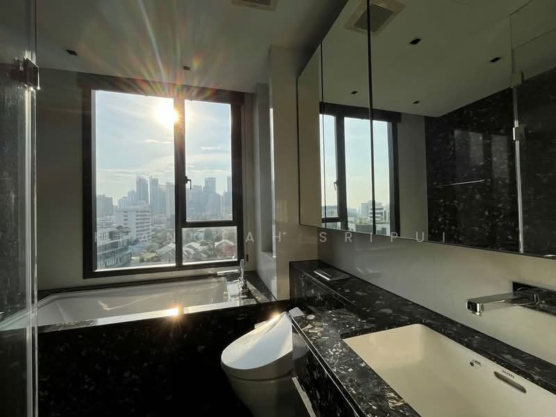 BEATNIQ Sukhumvit 32, Bangkok, Soi Sukhumvit 32, Sukhumvit Road, Khong Tan, Khlong Toei, Bangkok, 2 Bedrooms, 83 sqm, Condo For Rent, by Kiangfah Sripui, 500176104 - DDproperty.com