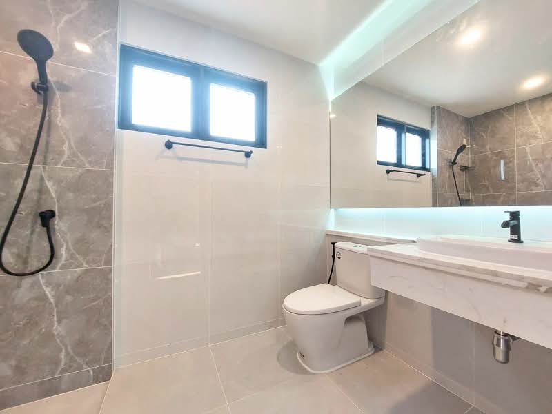 Chonlada Bangbuathong, Nonthaburi, Bang Kruai - Sai Noi Road, Bang Bua Thong, Bang Bua Thong, Nonthaburi, 4 Bedrooms, 337 sqm, Single Detached House For Sale, by เอนก, 500176165 - DDproperty.com