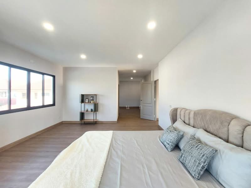 Chonlada Bangbuathong, Nonthaburi, Bang Kruai - Sai Noi Road, Bang Bua Thong, Bang Bua Thong, Nonthaburi, 4 Bedrooms, 337 sqm, Single Detached House For Sale, by เอนก, 500176165 - DDproperty.com