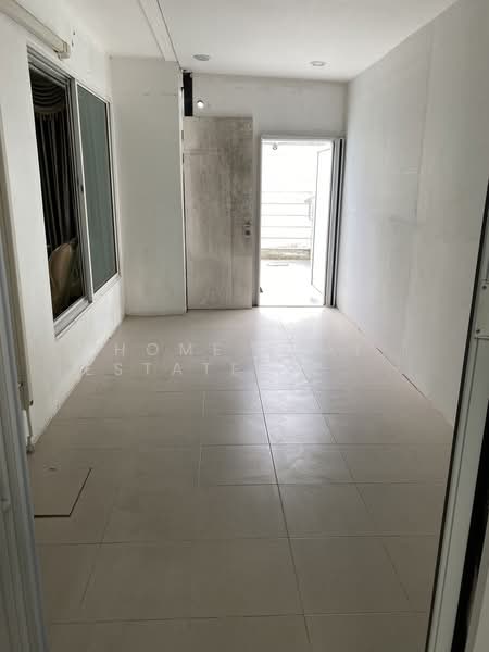 Habitia Motif Panya-Ramintra, Bangkok, Panya Intra Road, Sam Wa Tawan Tok, Khlong Sam Wa, Bangkok, 5 Bedrooms, 248 sqm, Single Detached House For Sale, by HOME Real Estate Service, 500176166 - DDproperty.com