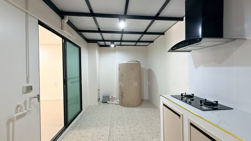 iField Bangna, Bangkok, Kanchanaphisek Road, Dok Mai, Prawet, Bangkok, 3 Bedrooms, 131 sqm, Townhouse For Sale, by Supajee Wattanarom, 500176175 - DDproperty.com