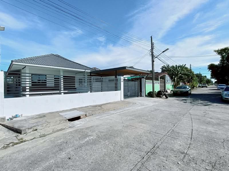 หมู่บ้านสุขใจวิลเลจ ถนนสุวินทวงศ์ 35 แขวงลำผักชี เขตหนองจอก, Bangkok, สุวินทวงศ์35, Lam Phak Chi, Nong Chok, Bangkok, 4 Bedrooms, 250 sqm, Single Detached House For Sale, by นภัสศรณ์ วงศ์สินไทยกร (นันท์), 500176182 - DDproperty.com