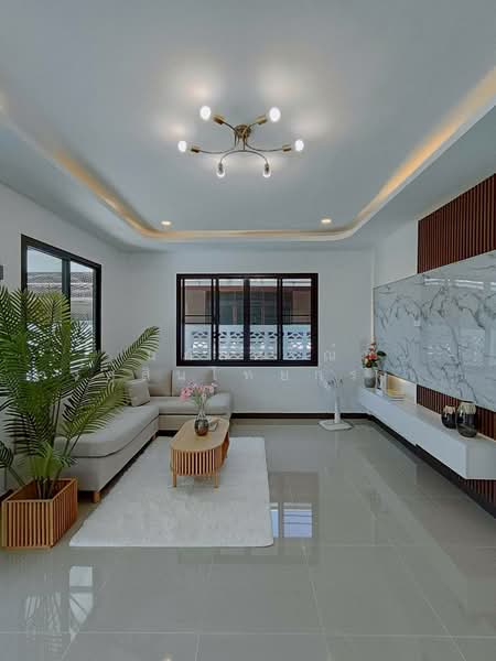 หมู่บ้านสุขใจวิลเลจ ถนนสุวินทวงศ์ 35 แขวงลำผักชี เขตหนองจอก, Bangkok, สุวินทวงศ์35, Lam Phak Chi, Nong Chok, Bangkok, 4 Bedrooms, 250 sqm, Single Detached House For Sale, by นภัสศรณ์ วงศ์สินไทยกร (นันท์), 500176182 - DDproperty.com