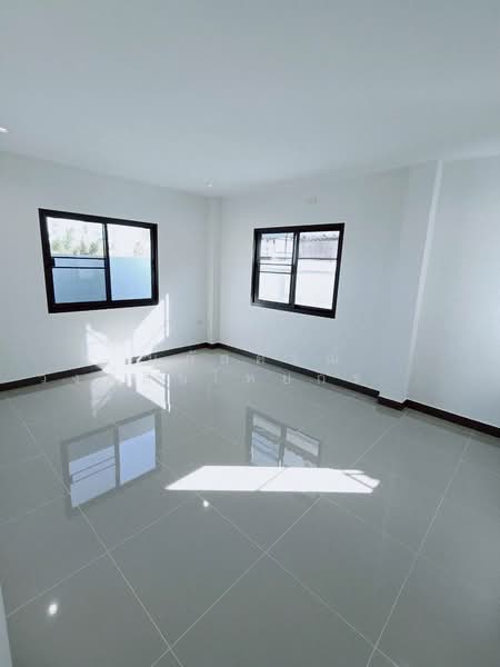 หมู่บ้านสุขใจวิลเลจ ถนนสุวินทวงศ์ 35 แขวงลำผักชี เขตหนองจอก, กรุงเทพ, สุวินทวงศ์35, ลำผักชี, หนองจอก, กรุงเทพ, 250 ตร.ม., บ้านเดี่ยว ขาย, โดย นภัสศรณ์ วงศ์สินไทยกร (นันท์), 500176182 - DDproperty.com