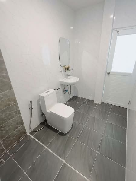 หมู่บ้านสุขใจวิลเลจ ถนนสุวินทวงศ์ 35 แขวงลำผักชี เขตหนองจอก, Bangkok, สุวินทวงศ์35, Lam Phak Chi, Nong Chok, Bangkok, 4 Bedrooms, 250 sqm, Single Detached House For Sale, by นภัสศรณ์ วงศ์สินไทยกร (นันท์), 500176182 - DDproperty.com