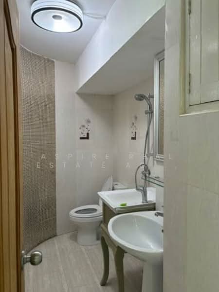 ITF Silom Palace, Bangkok, 160 Soi Naradhiwas Rajanagarindra 1, Suriyawong, Bang Rak, Bangkok, 3 Bedrooms, 160 sqm, Condo For Sale, by Aspire Real Estate Agency Co., Ltd., 500176187 - DDproperty.com