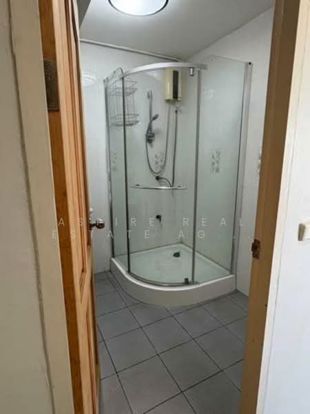 ITF Silom Palace, Bangkok, 160 Soi Naradhiwas Rajanagarindra 1, Suriyawong, Bang Rak, Bangkok, 3 Bedrooms, 160 sqm, Condo For Sale, by Aspire Real Estate Agency Co., Ltd., 500176187 - DDproperty.com