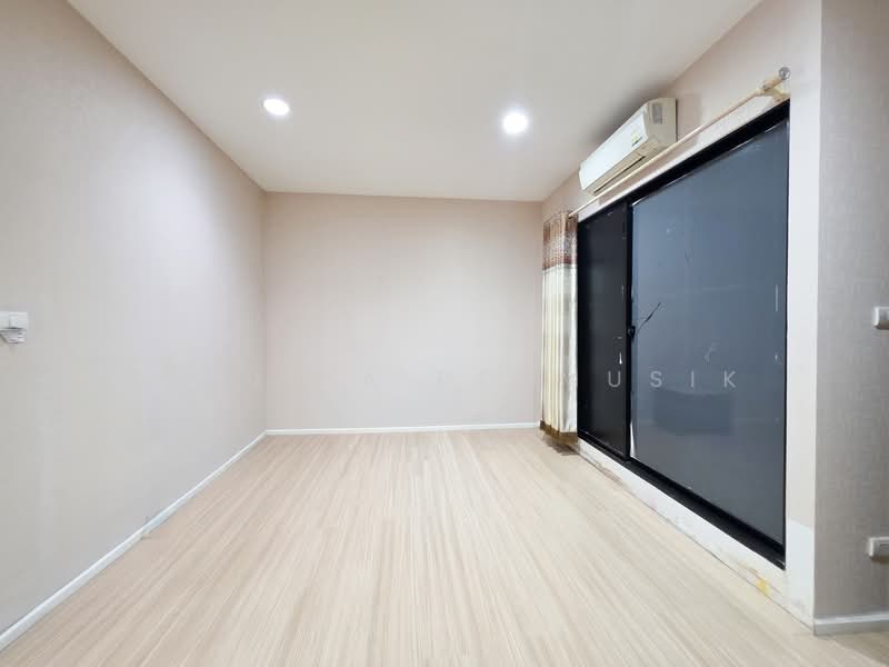 Baan Klang Muang Rama 9-Ramkhmahaeng, Bangkok, Soi Ramkhamhaeng 39, Phlapphla, Wang Thonglang, Bangkok, 3 Bedrooms, 150 sqm, Townhouse For Rent, by Janjira Polmusik, 500176189 - DDproperty.com