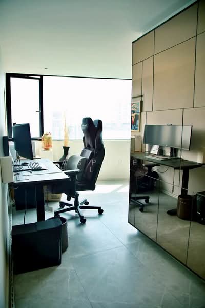 Fifty Fifth Tower, Bangkok, 84 Soi Sukhumvit 55, Sukhumvit Road, Khlong Tan Nua, Watthana, Bangkok, 4 Bedrooms, 275 sqm, Condo For Sale, by Aspire Real Estate Agency Co., Ltd., 500176192 - DDproperty.com