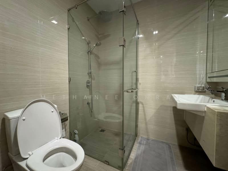 Noble BE33, Bangkok, 19 Soi Sukhumvit 33, Khlong Tan Nua, Watthana, Bangkok, 2 Bedrooms, 60 sqm, Condo For Rent, by Methanee Onrat, 500176196 - DDproperty.com