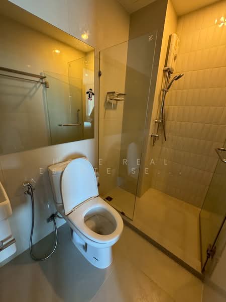 Life Asoke, Bangkok, Asoke-Dindang Road, Bang Kapi, Huai Khwang, Bangkok, 1 Bedroom, 30 sqm, Condo For Sale, by HOME Real Estate Service, 500176221 - DDproperty.com