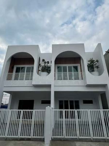 ไม่พบโครงการ, Chiang Mai, -, Pa Daet, Muang Chiang Mai, Chiang Mai, 3 Bedrooms, 135 sqm, Townhouse For Sale, by Pharita Chaimanee, 500176225 - DDproperty.com