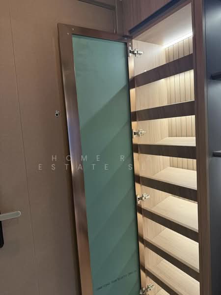 Life Asoke Hype, Bangkok, 339 Chaturathit Rd, Makkasan, Ratchathewi, Bangkok, 1 Bedroom, 33 sqm, Condo For Sale, by HOME Real Estate Service, 500176245 - DDproperty.com