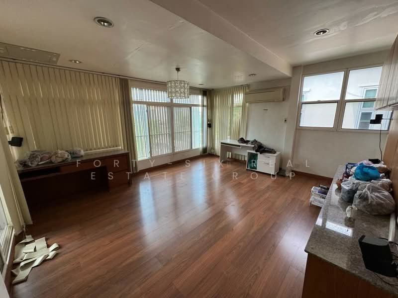 ขายบ้านเดี่ยว เดอะกรีนการ์เด้น ศรีนครินทร์ 49 หลังห้าง Seacon Square, กรุงเทพ, หนองบอน, ประเวศ, กรุงเทพ, 172 ตร.ม., บ้านเดี่ยว ขาย, โดย Forty-Six Real Estate Group, 500176260 - DDproperty.com