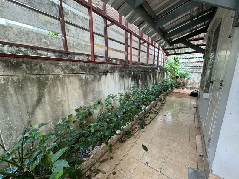 ขายบ้านเดี่ยว เดอะกรีนการ์เด้น ศรีนครินทร์ 49 หลังห้าง Seacon Square, Bangkok, Nong Bon, Prawet, Bangkok, 3 Bedrooms, 172 sqm, Single Detached House For Sale, by Forty-Six Real Estate Group, 500176260 - DDproperty.com