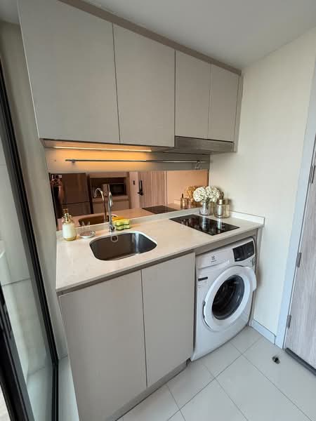 Knightsbridge Prime Sathorn, Bangkok, 599 Naradhiwas Rajanagarindra Road, Thung Maha Mek, Sathon, Bangkok, 1 Bedroom, 37 sqm, Condo For Rent, by Methanee Onrat, 500176271 - DDproperty.com