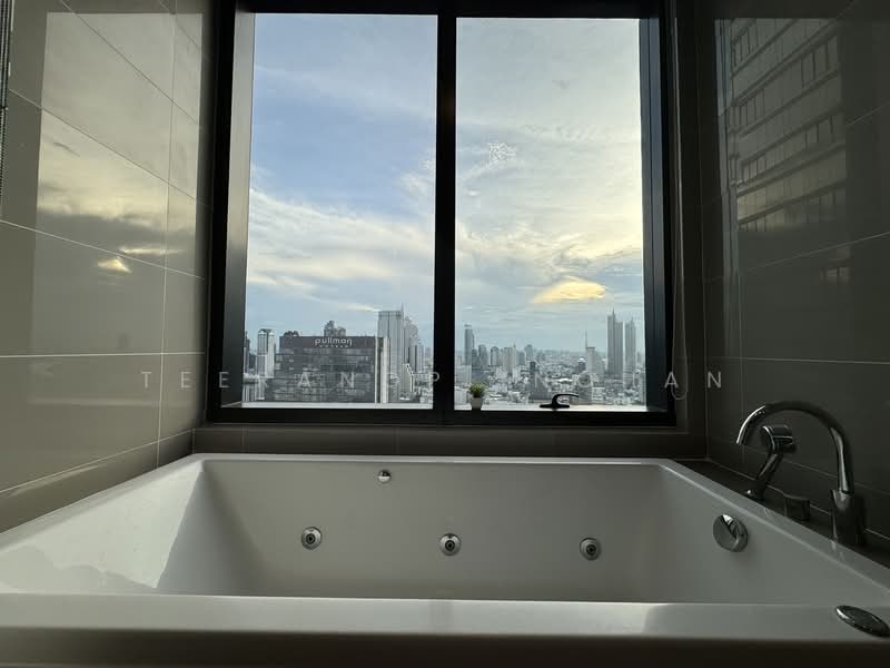 M Silom : เอ็ม สีลม, กรุงเทพ, 26 ถนนนราธิวาสราชนครินทร์, สุริยวงศ์, บางรัก, กรุงเทพ, 86 ตร.ม., คอนโด ให้เช่า, โดย Teeranop Inchan, 500176293 - DDproperty.com