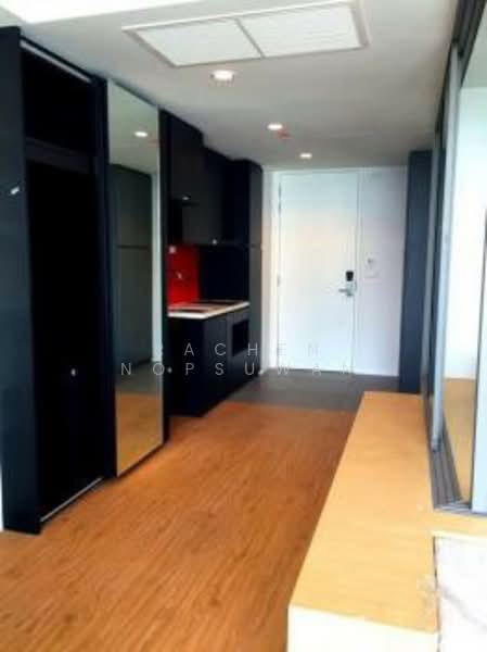 Siamese Surawong, Bangkok, Sap Road, Si Phraya, Bang Rak, Bangkok, 1 Bedroom, 45 sqm, Condo For Rent, by Rachen Nopsuwan, 500176300 - DDproperty.com